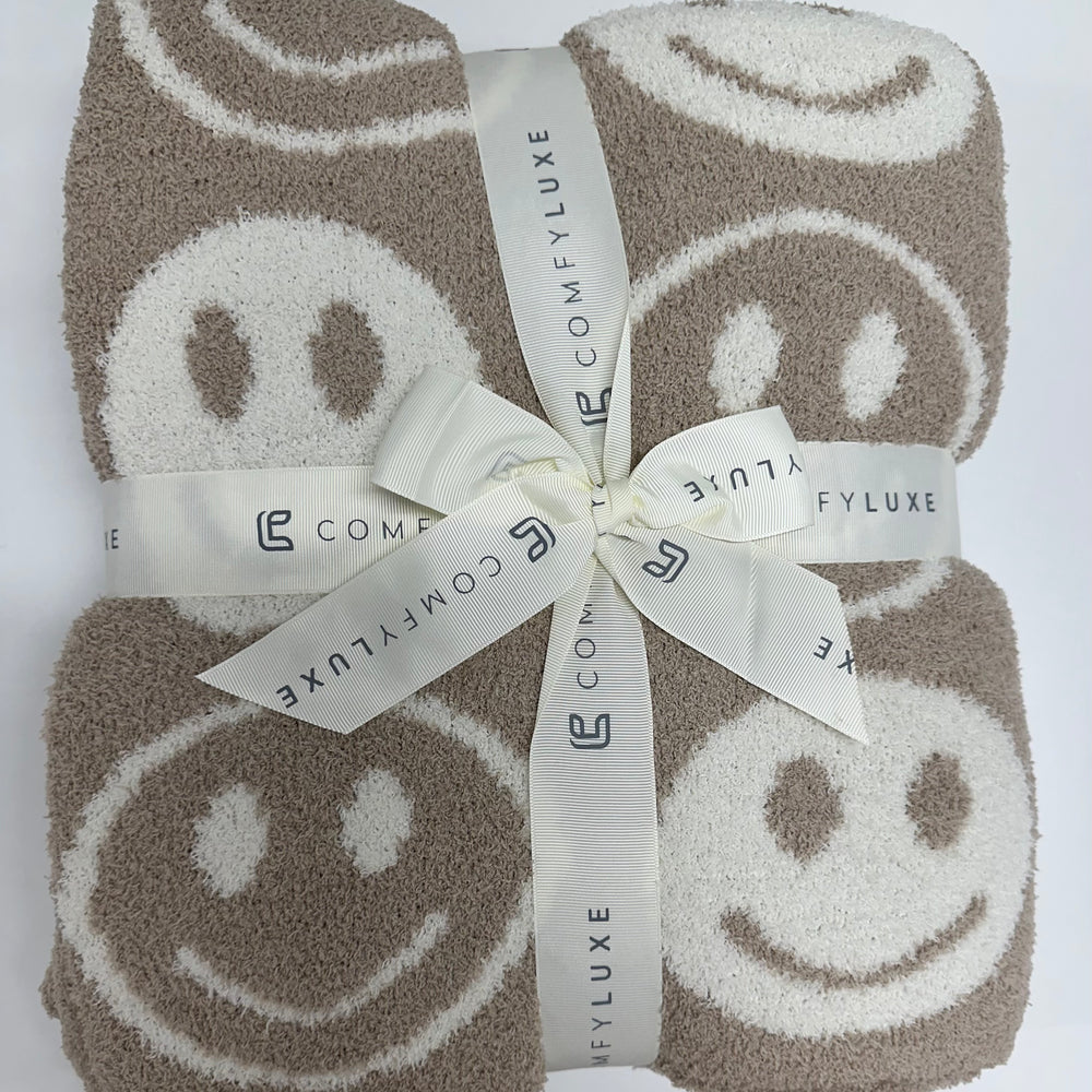 
                      
                        Cozy Soft Sherpa Blanket- Smiley Face
                      
                    