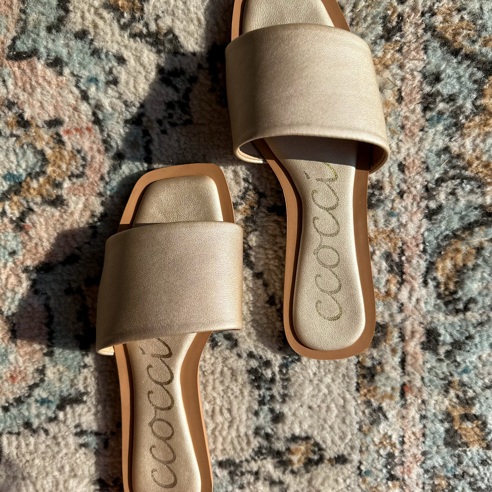 
                      
                        Tulum Sandal
                      
                    