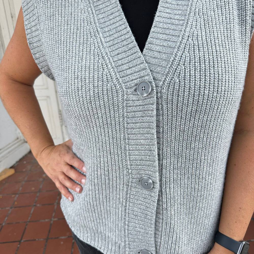 
                      
                        Steve Madden Giorgia Sweater Vest
                      
                    