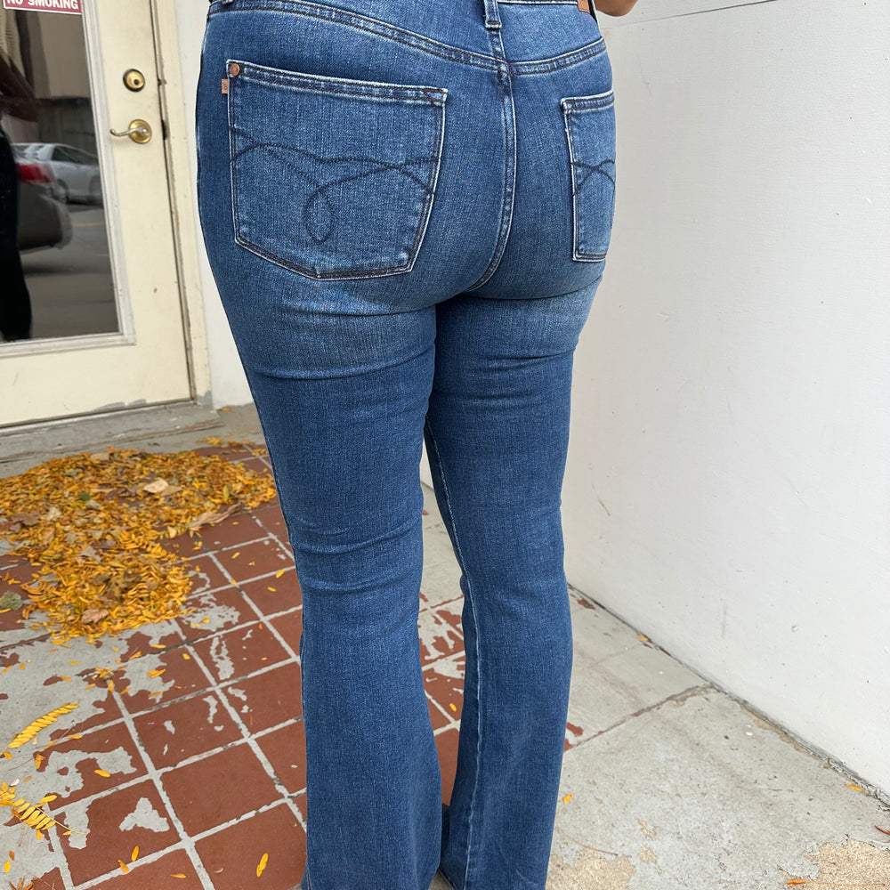 
                      
                        Judy Blue HW Pocket Embroidered Bootcut
                      
                    