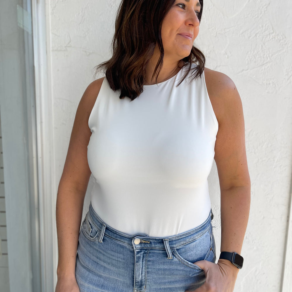 
                      
                        Perfectly Basic Bodysuit(Curvy)-White
                      
                    