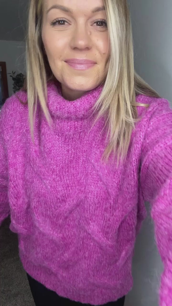 
                      
                        Load and play video in Gallery viewer, She Thriving Sweater
                      
                    